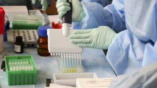 Počet nakažených je nižší než v předchozích dnech