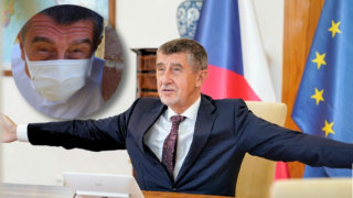 Andrej Babiš žije v přepychové vile.