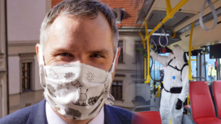 Zdeněk Hřib a jeho kolegové musí do karantény.