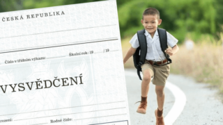 Vysvědčení děti dostanou venku.