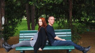 Budeme čtyři, těší se manželé Bartošovi.