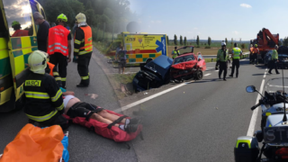 Uplynulý víkend byl na našich silnicích suverénně nejtragičtější od začátku roku.