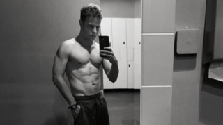 Oblíbený tanečník z televizní soutěže na sobě hodně zapracoval.