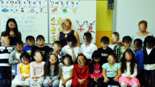 Tablo prvňáků vyvolalo na Facebooku vlnu nenávisti