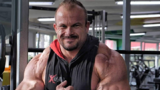 Úspěšný kulturista zemřel ve velmi mladém věku.