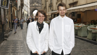 Filip Kratochvíl s bratrem.