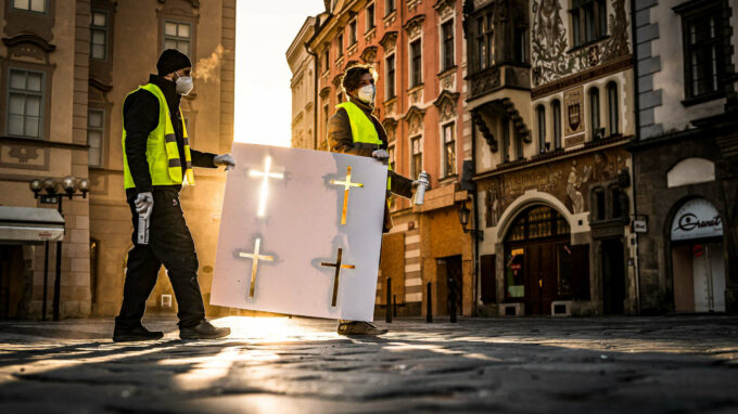 Spolek nazval akci Vláda zmařených životů