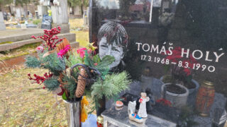 Hrob Tomáše Holého