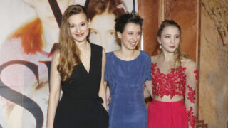 Herečky z dokumentu V síti Tereza Těžká, Anežka Pithartová a Sabina Dlouhá.