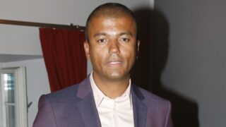 Moderátor Rey Koranteng