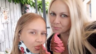 Zpěvačka Klára Kolomazníková s dcerou Valérií