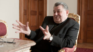 Dominik kardinál Duka je vysoký římskokatolický klerik, dominikán, 36. arcibiskup pražský, 24. primas český a kardinál