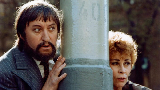 Jiří Lábus a Jana Andresíková v pohádkovém seriálu Arabela