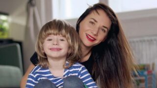 Herečka Sandra Nováková se synem Mikulášem