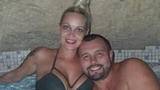 Milan přiznal rozvod s pohlednou manželkou