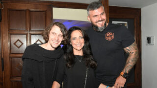 Zpěvačka Lucie Bílá se synem a partnerem