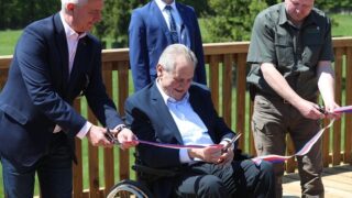 Miloš Zeman ve společnosti Vratislava Mynáře.