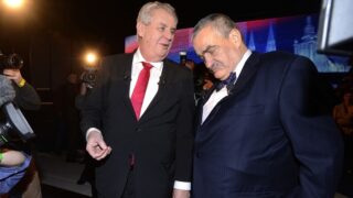 Karel Schwarzenberg a Miloš Zeman v roce 2013