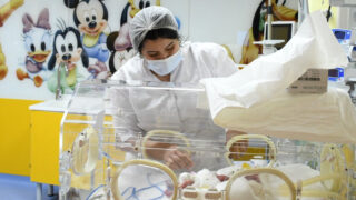 Žena přivedla na svět devaterčata