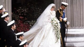 Princ Charles a princezna Diana v den svatby