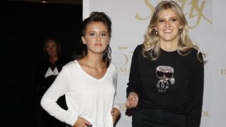 Dvanáctiletá Karolína Jirásková (vlevo) a Natálie Jirásková (16)