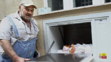 Zakladatel babyboxů Ludvík Hess