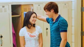 Herečka Vanessa Hudgensová s kolegou Zackem Efronem v Muzikálu ze střední 2