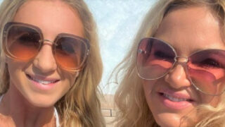 Vivien Babišová se svou maminkou Monikou