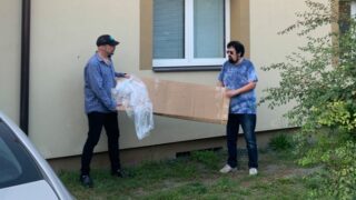 Zpěvák Bohuš Matuš (vlevo) se před rokem stěhoval