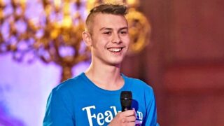 Zpěvák Ladislav Angelyak