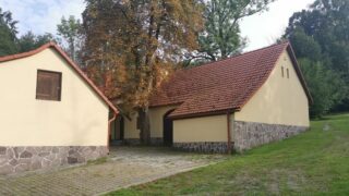 Chalupa z filmu Na samotě u lesa se hodně změnila