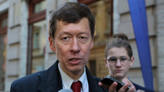 Politik Hayato Okamura