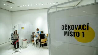 Očkování, covid - Ilustrační snímek