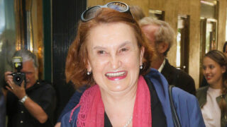 Herečka Eva Holubová