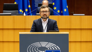 Europoslanec Mikuláš Peksa