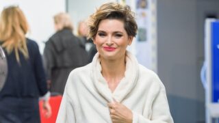 Farářka Kopecká v županu