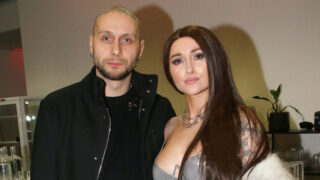 Zpěvačka Sharlota se snoubencem