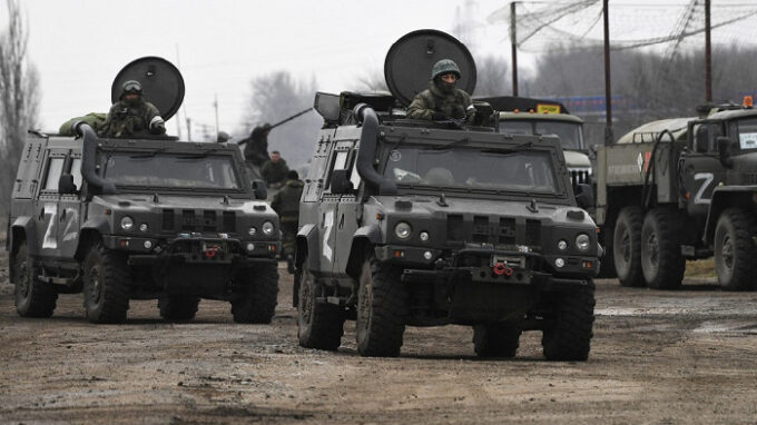 Písmeno »Z« na ruských vojenských vozech