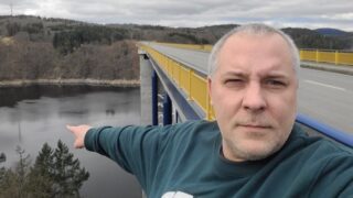 Redaktor portálu ŽivotvČesku.cz na Žďákovském mostě