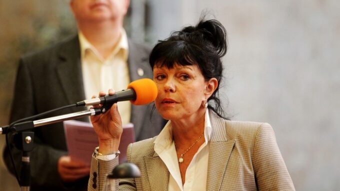 Senátorka Alena Dernerová