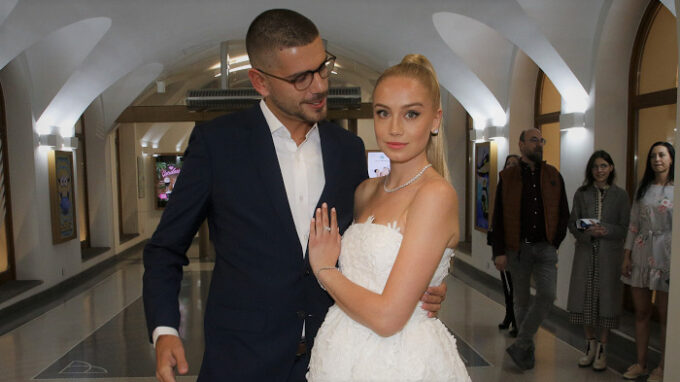 Anna Kadeřávková s novým partnerem