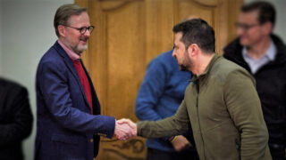 Petr Fiala a Volodymyr Zelenskyj.