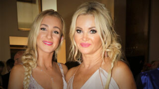 Monika Babišová (vpravo) s dcerou Vivien