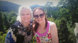 Monika Binias (vlevo) se svou matkou