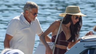 George Clooney s manželkou