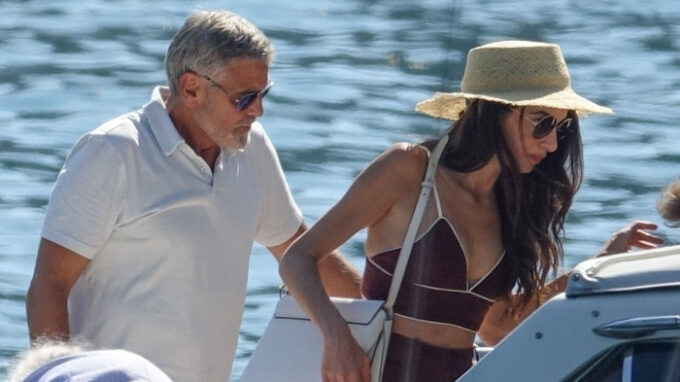 George Clooney s manželkou