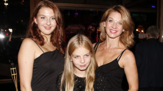 (vpravo) Sabina Laurinová a její dcery - (vlevo) Valentýna a uprostřed Maja