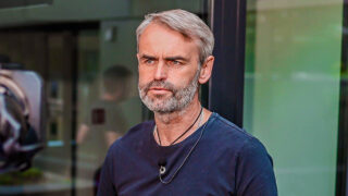 Bývalý elitní policista Robert Šlachta chce kauzu ČT řešit přímo s generálním ředitelem televize Petrem Dvořákem.