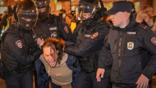 Mobilizace v Rusku a protesty proti ní