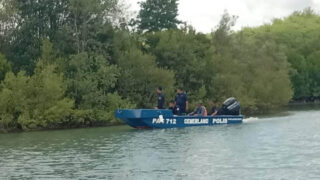 Záchranářský tým pátrající po dítěti